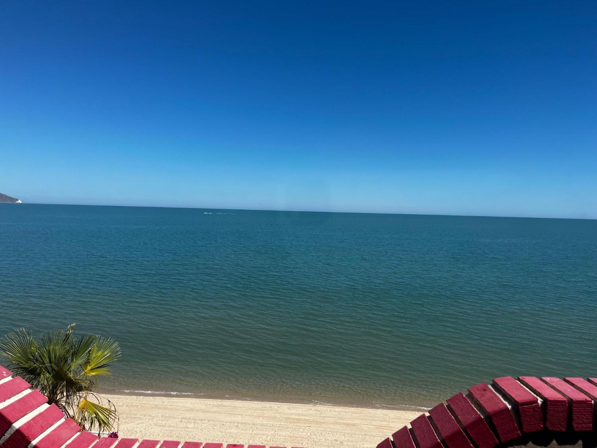 Beachfront, 2 Bedroom Condo In San Felipe 圣费利佩 外观 照片
